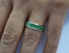 Green Maple Burl Wood Titanium Ring Hammer Edges 8mm Wedding Band Design Size 4 5 6 7 8 9 10 11 12 13 14 15 16 17 18 19 20 Half & 1/4 Sizes
